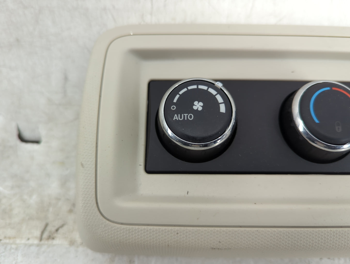 2016 Dodge Journey Climate Control Module Temperature AC/Heater Replacement P/N:55111313AC JC49ATC, KDBA00 Fits OEM Used Aut