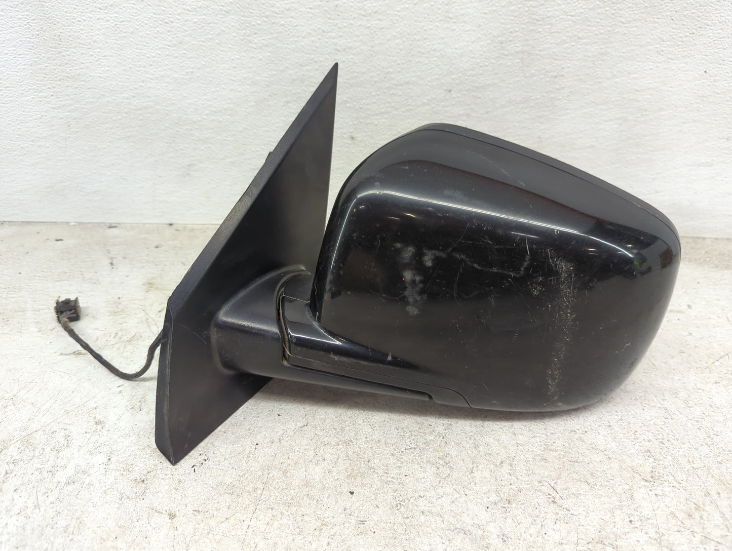 2016 Dodge Journey Driver Side View Mirror - Left Door Mirror OEM Used - Oemusedautoparts1.com