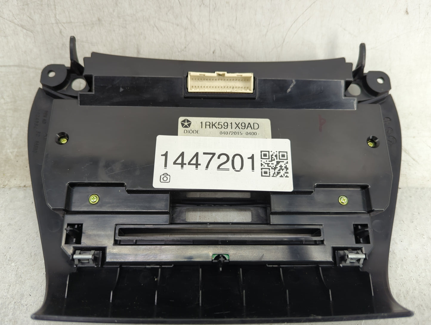 2016 Dodge Journey Climate Control Module Temperature AC/Heater Replacement P/N:1RK591X9AD Fits OEM Used Auto Parts - Oemuse