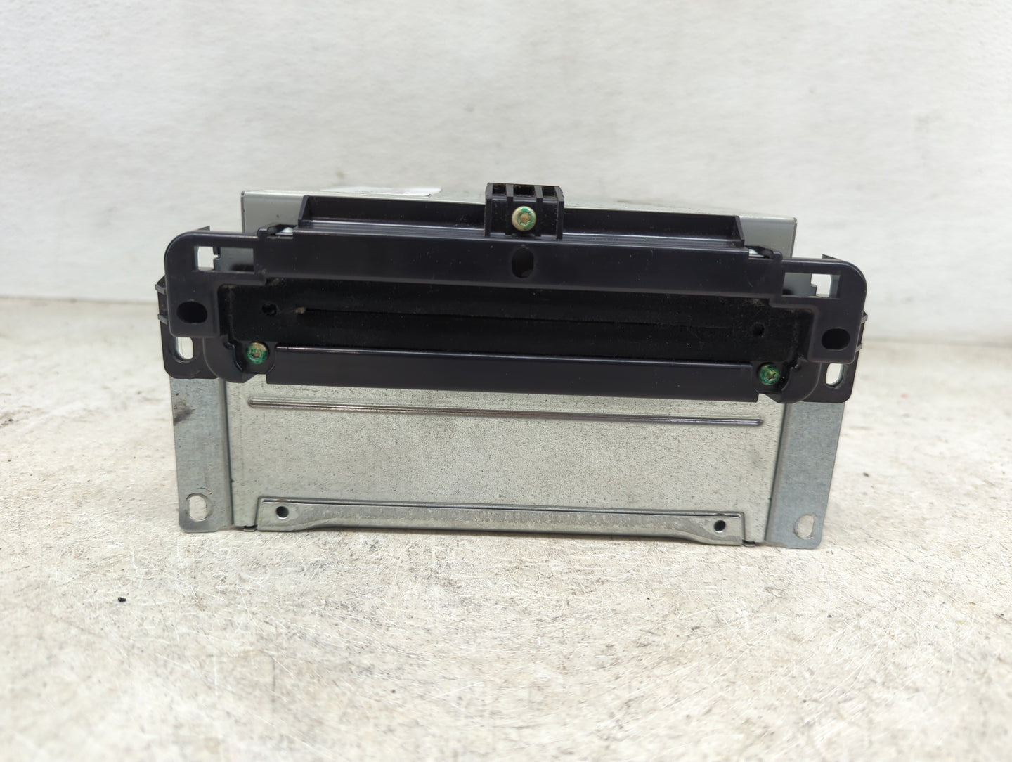 2016 Dodge Journey Radio AM FM Cd Player Receiver Replacement P/N:P68209666AE AM5T18C815AC Fits OEM Used Auto Parts - Oemuse