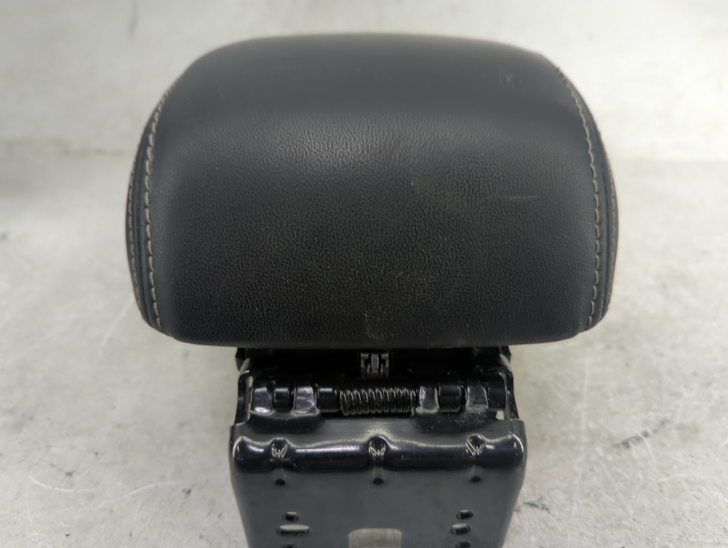 2016 Dodge Journey Center Floor Console Black - Oemusedautoparts1.com