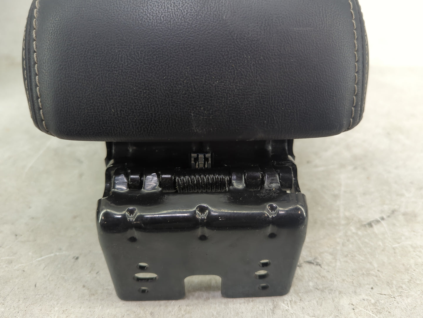 2016 Dodge Journey Center Floor Console Black - Oemusedautoparts1.com