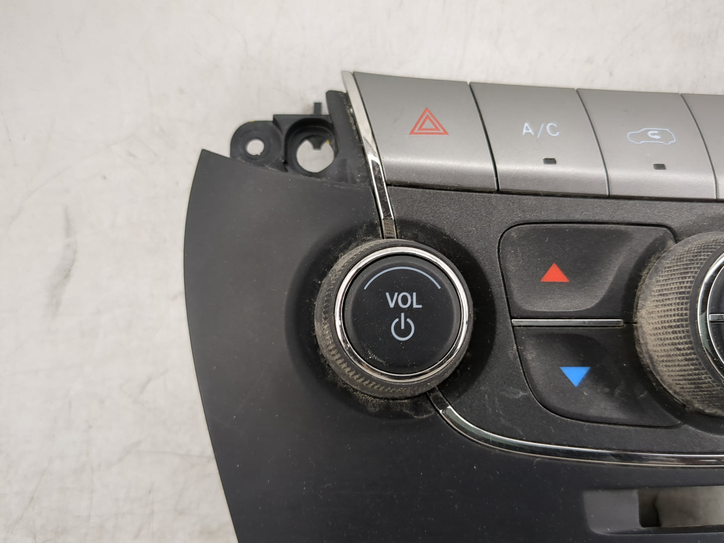 2016 Dodge Journey Climate Control Module Temperature AC/Heater Replacement Fits OEM Used Auto Parts - Oemusedautoparts1.com