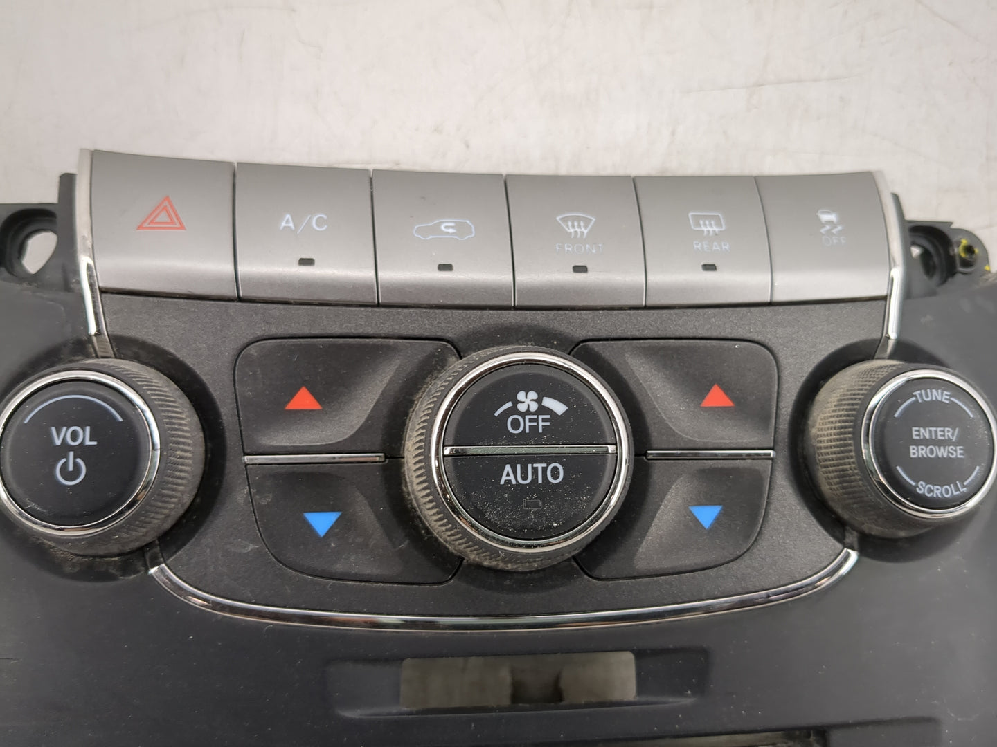 2016 Dodge Journey Climate Control Module Temperature AC/Heater Replacement Fits OEM Used Auto Parts - Oemusedautoparts1.com