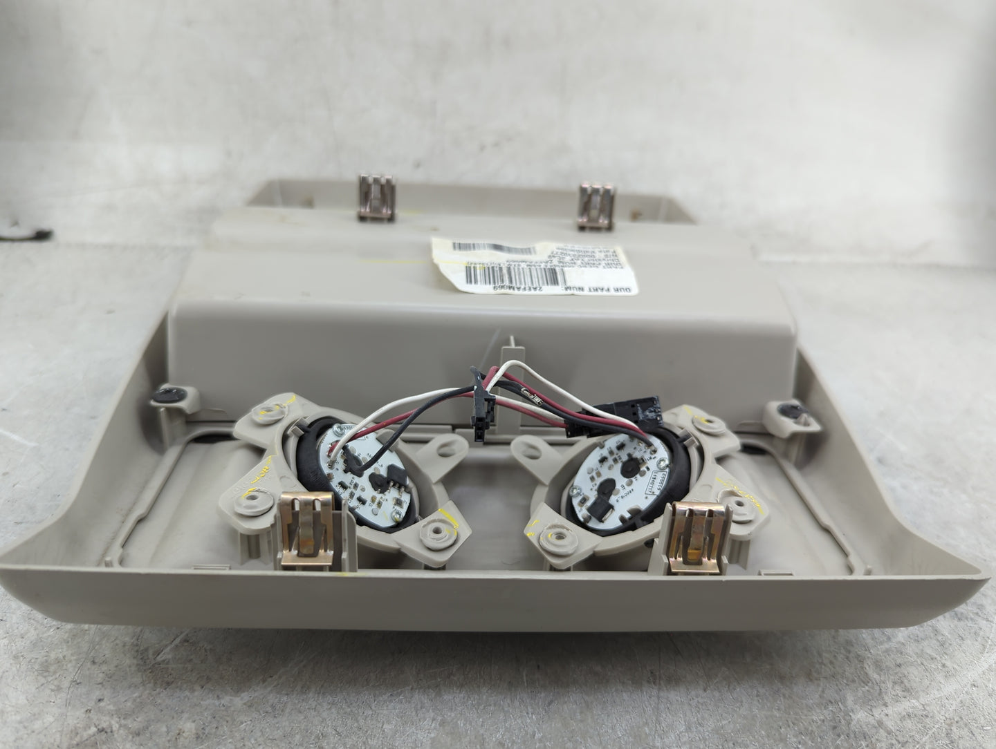 2016 Dodge Journey Overhead Roof Console - Oemusedautoparts1.com