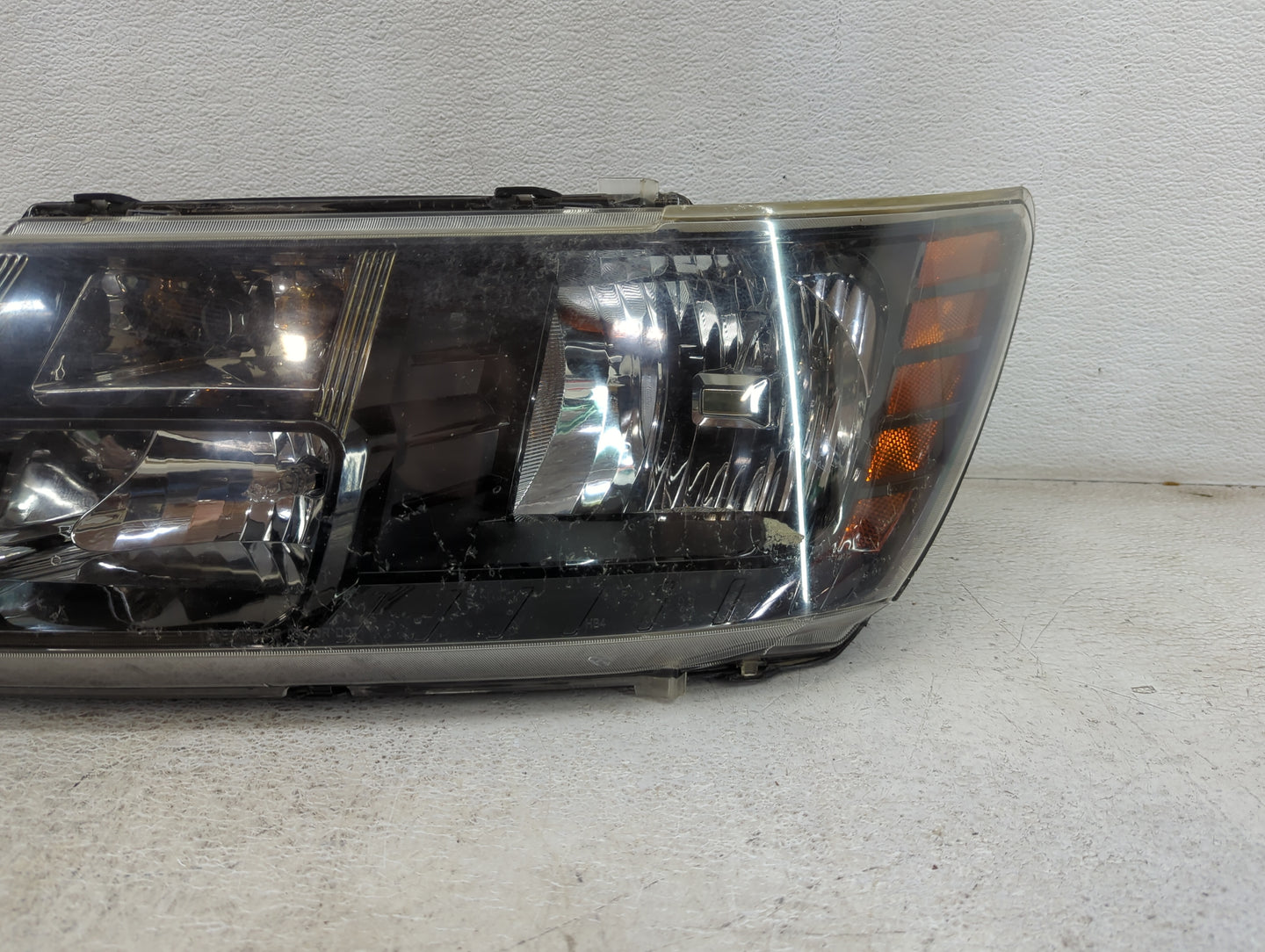 2014-2020 Dodge Journey Driver Left Oem Head Light Headlight Lamp 1460118 - Oemusedautoparts1.com