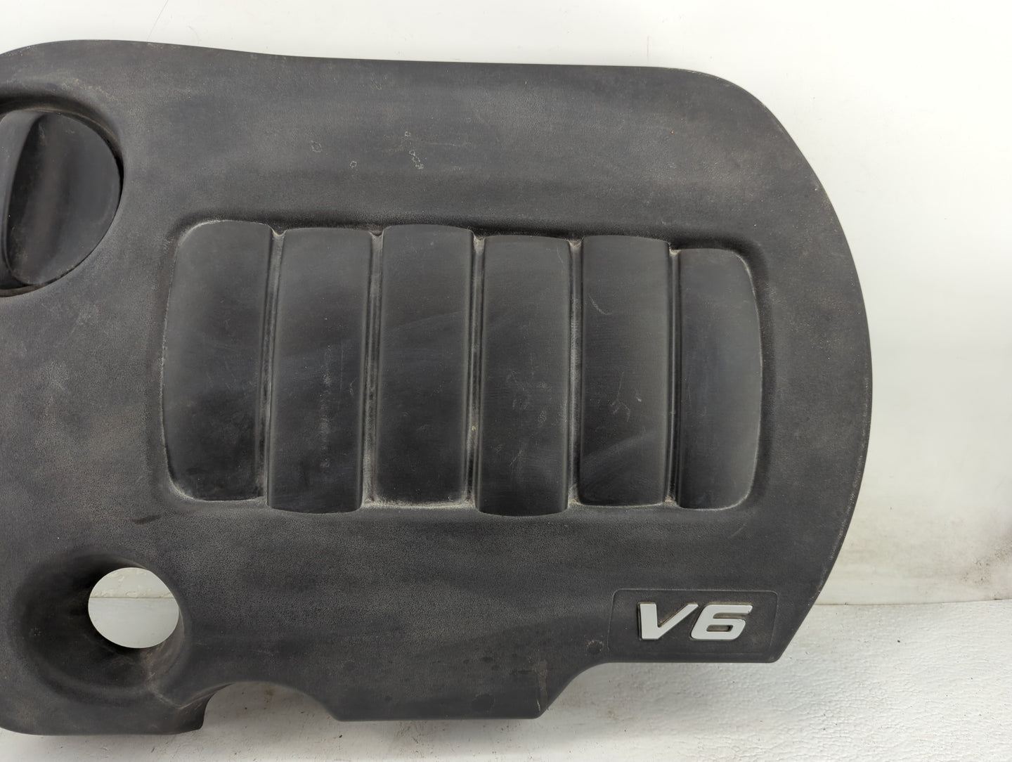 2016 Dodge Journey Engine Cover Black - Oemusedautoparts1.com