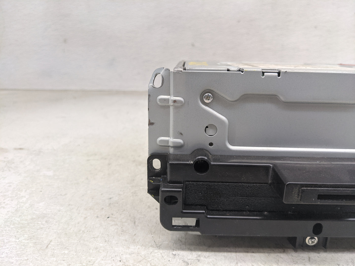 2016 Dodge Journey Radio AM FM Cd Player Receiver Replacement P/N:P68308773ZB CNSC46N0FXB Fits OEM Used Auto Parts - Oemused