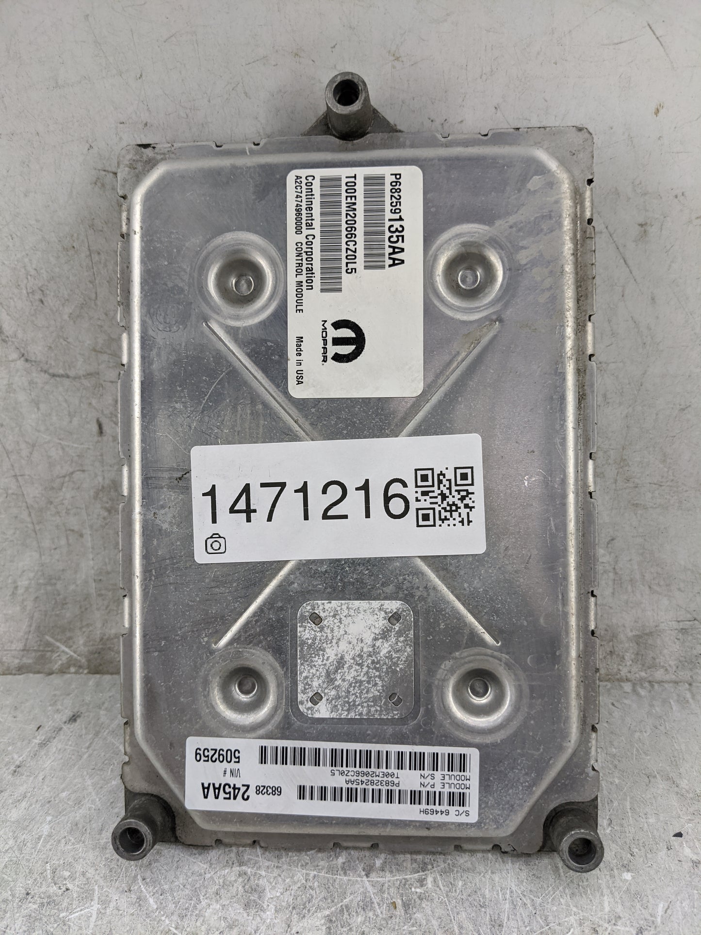 2016-2019 Dodge Journey PCM Engine Control Computer ECU ECM PCU OEM P/N:P68259135AA P68328245AA Fits Fits 2016 2017 2018 201
