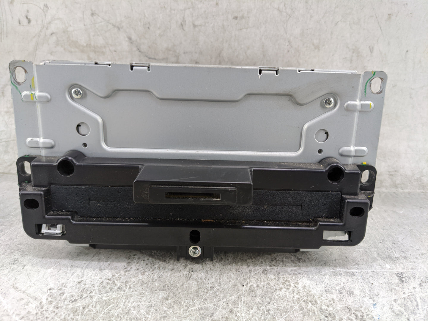 2018-2020 Dodge Journey Radio AM FM Cd Player Receiver Replacement P/N:P68283417AB CQ-UC05E2GXB Fits Fits 2018 2019 2020 OEM