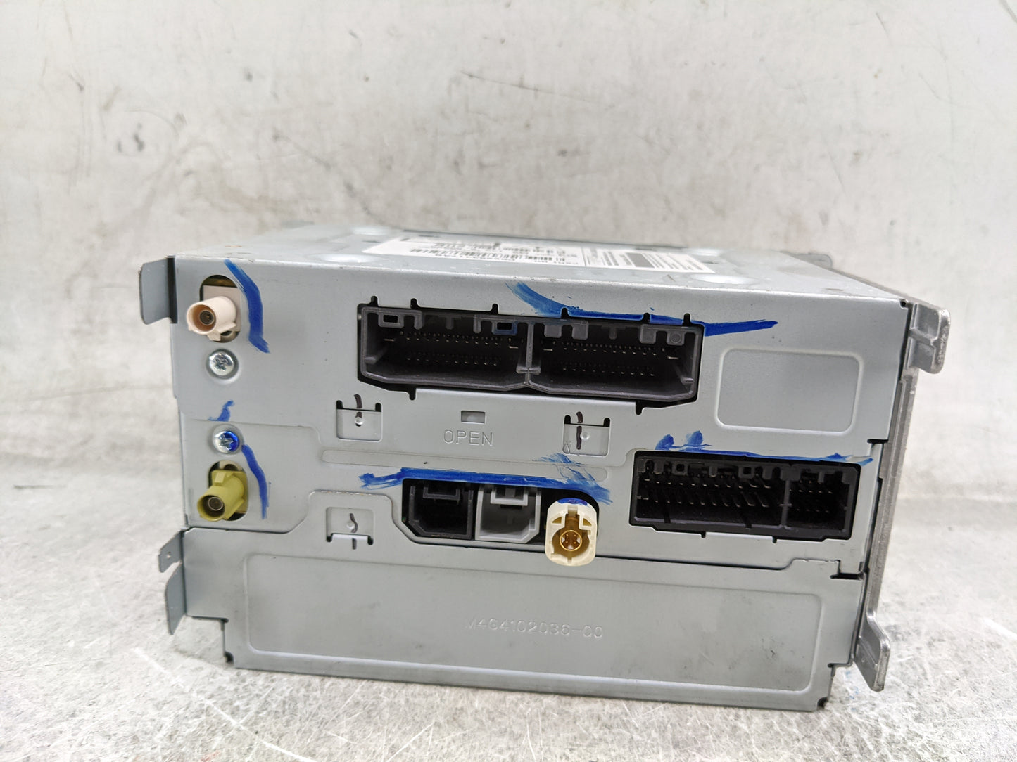 2018-2020 Dodge Journey Radio AM FM Cd Player Receiver Replacement P/N:P68283417AB CQ-UC05E2GXB Fits Fits 2018 2019 2020 OEM