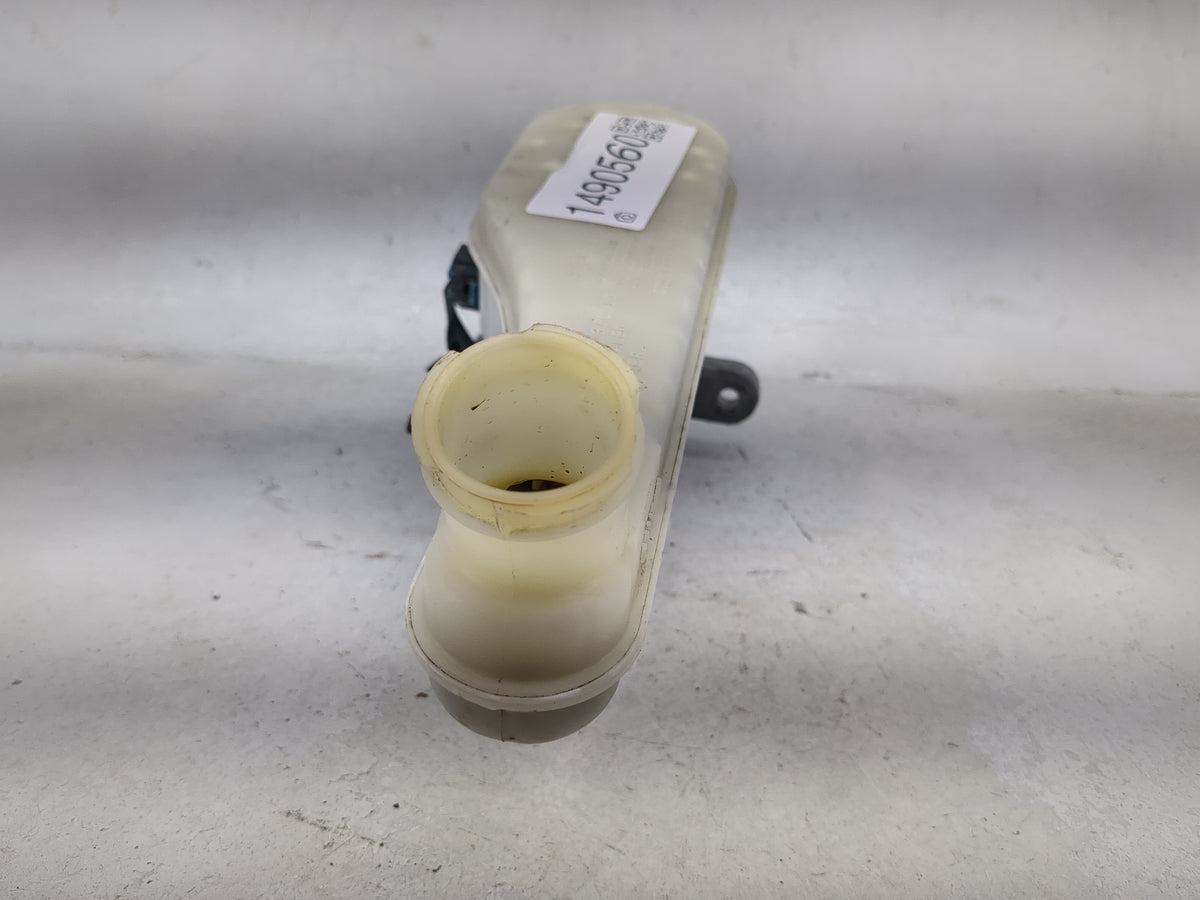 2016 Dodge Journey Brake Master Cylinder 1490560 - Oemusedautoparts1.com