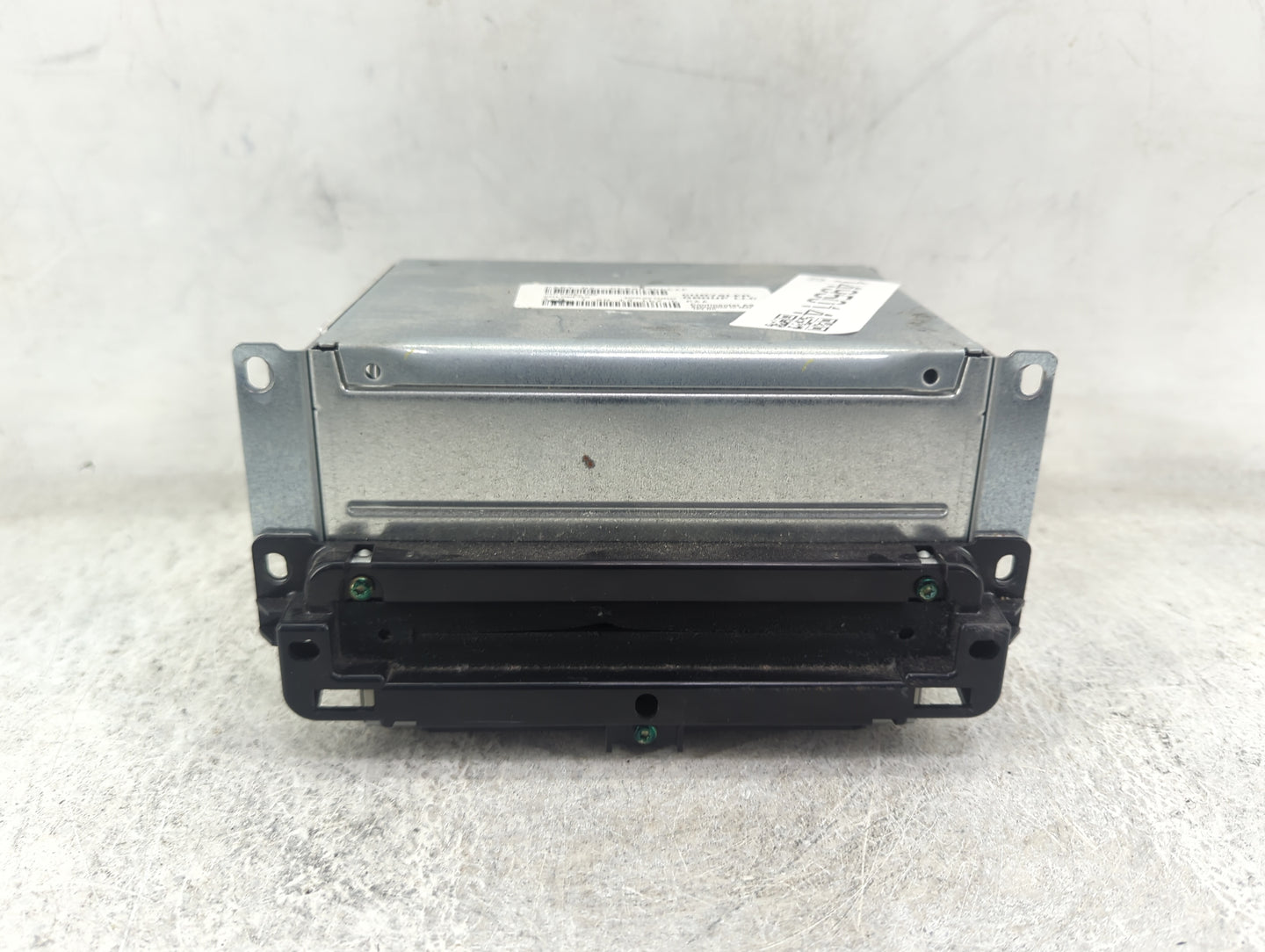 2018-2020 Dodge Journey Radio AM FM Cd Player Receiver Replacement P/N:P68209666AE AMH6131Z6PAA Fits Fits 2018 2019 2020 OEM