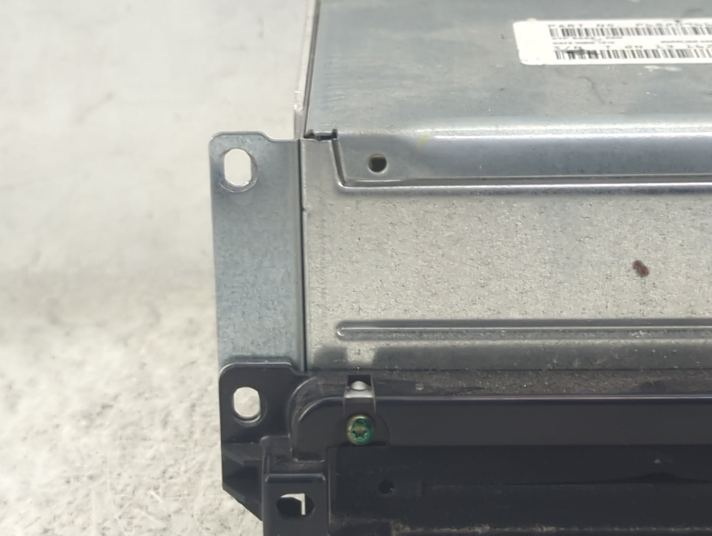 2018-2020 Dodge Journey Radio AM FM Cd Player Receiver Replacement P/N:P68209666AE AMH6131Z6PAA Fits Fits 2018 2019 2020 OEM