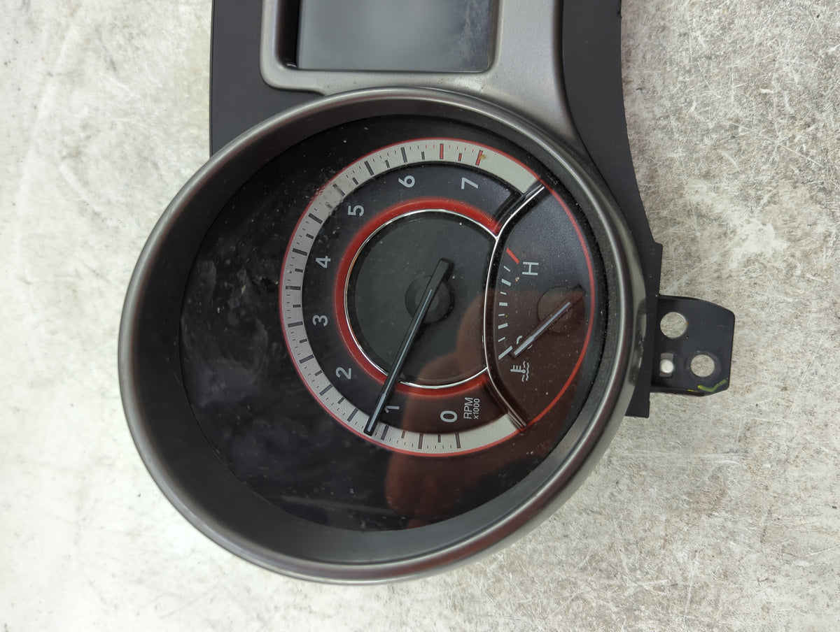 2016 Dodge Journey Instrument Cluster Speedometer Gauges P/N:68249018AA CR-0041-608-MR-CO00 Miles: Fits OEM Used Auto Parts 