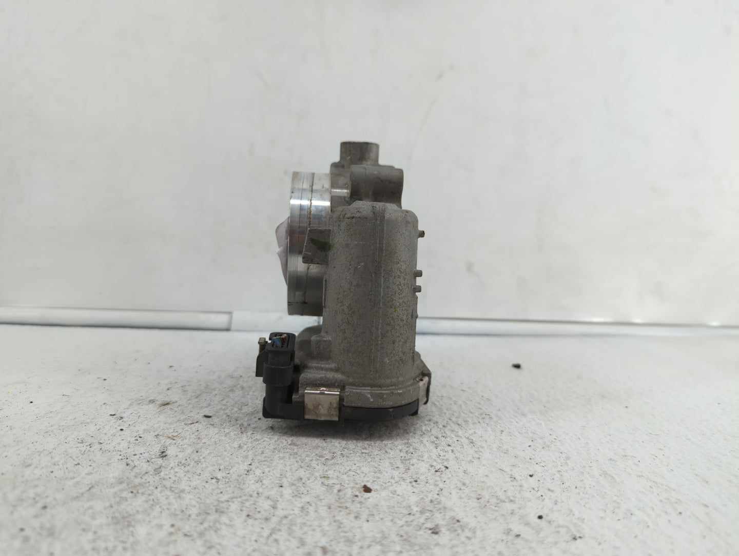 2011-2017 Dodge Journey Throttle Body P/N:05184349AC 05184349AE, 05184349AF Fits Fits 2011 2012 2013 2014 2015 2016 2017 201
