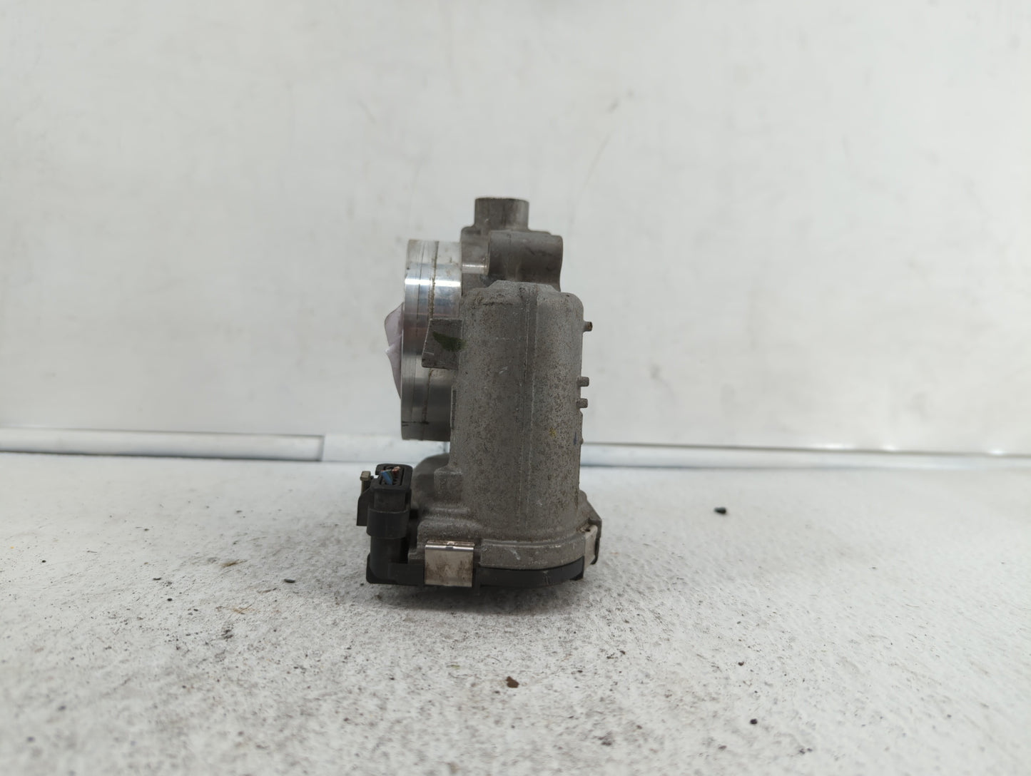2011-2017 Dodge Journey Throttle Body P/N:05184349AC 05184349AE, 05184349AF Fits Fits 2011 2012 2013 2014 2015 2016 2017 201