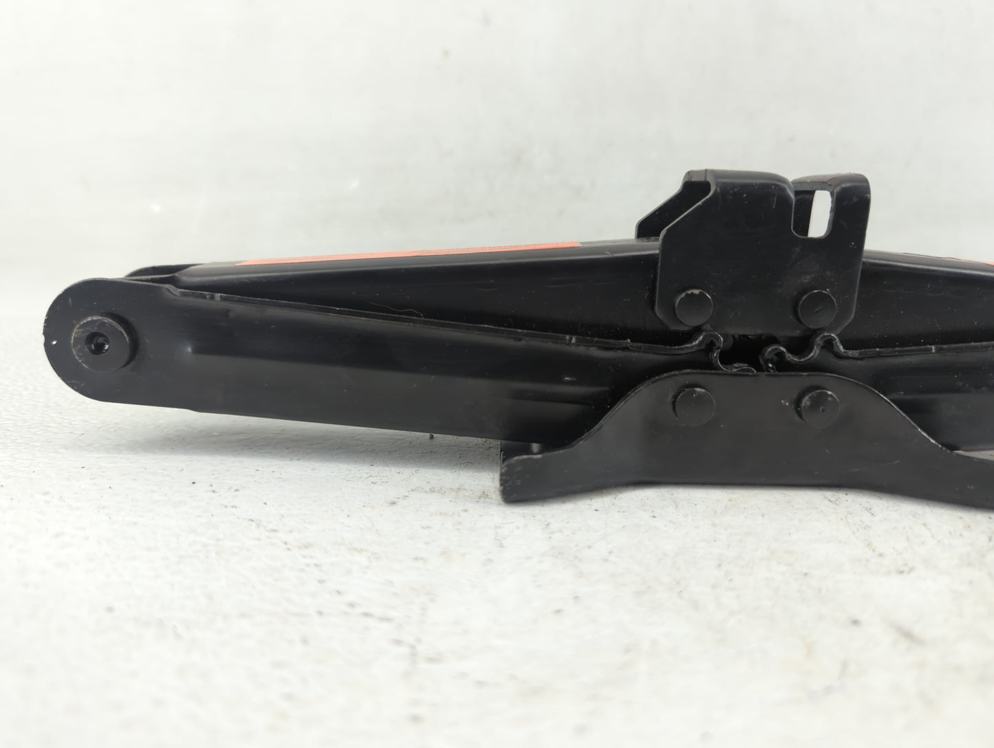 2016 Dodge Journey Spare Scissor Car Jack - Oemusedautoparts1.com