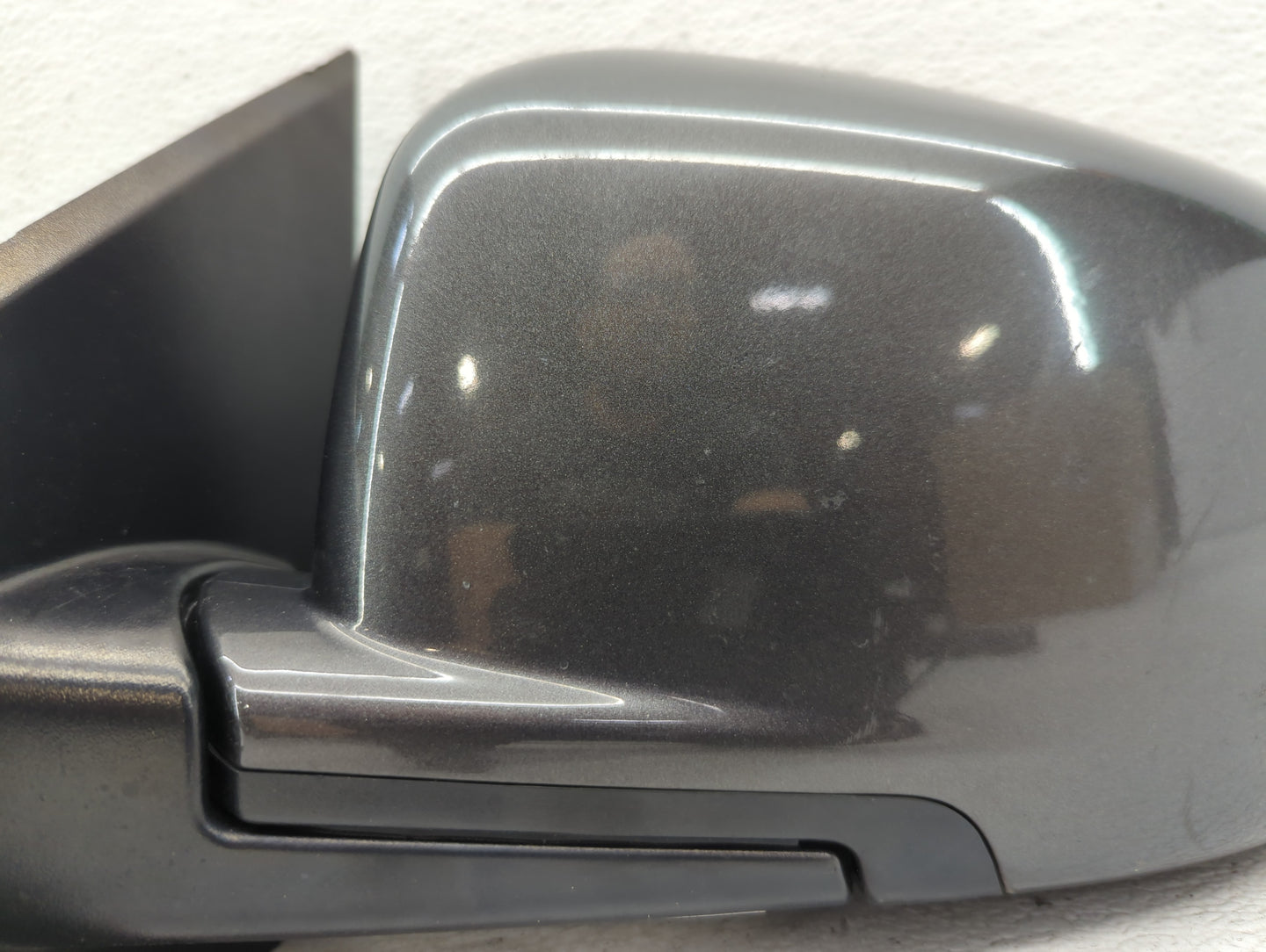 2016 Dodge Journey Driver Side View Mirror - Left Door Mirror OEM Used - Oemusedautoparts1.com