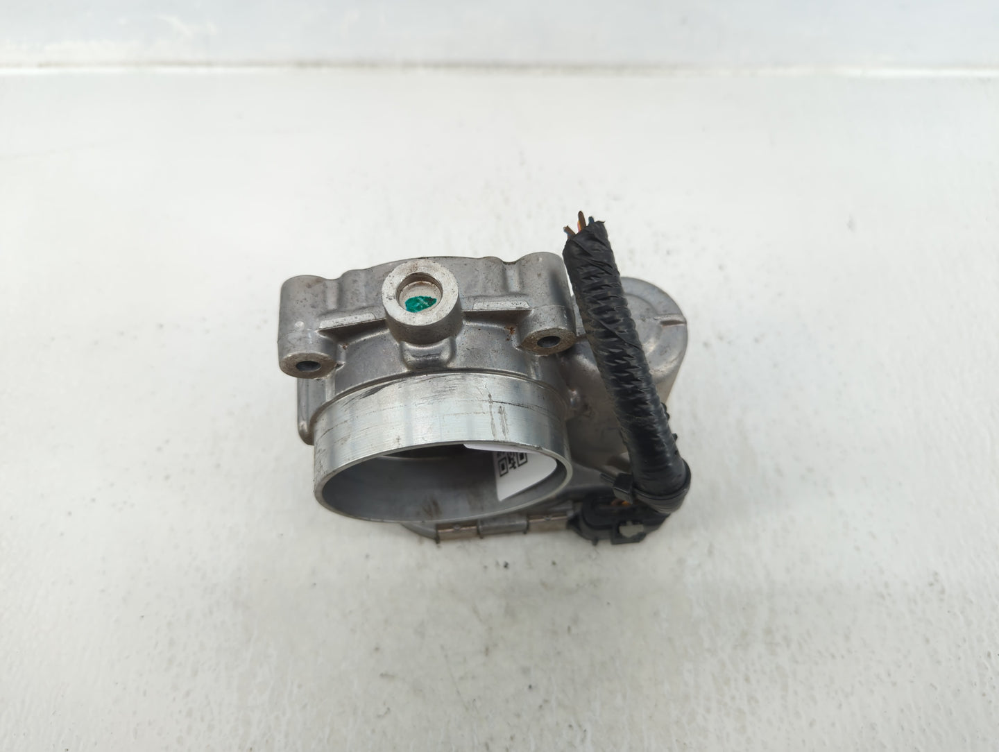 2011-2019 Dodge Journey Throttle Body Fits Fits 2011 2012 2013 2014 2015 2016 2017 2018 2019 2020 2021 2022 OEM Used Auto Pa