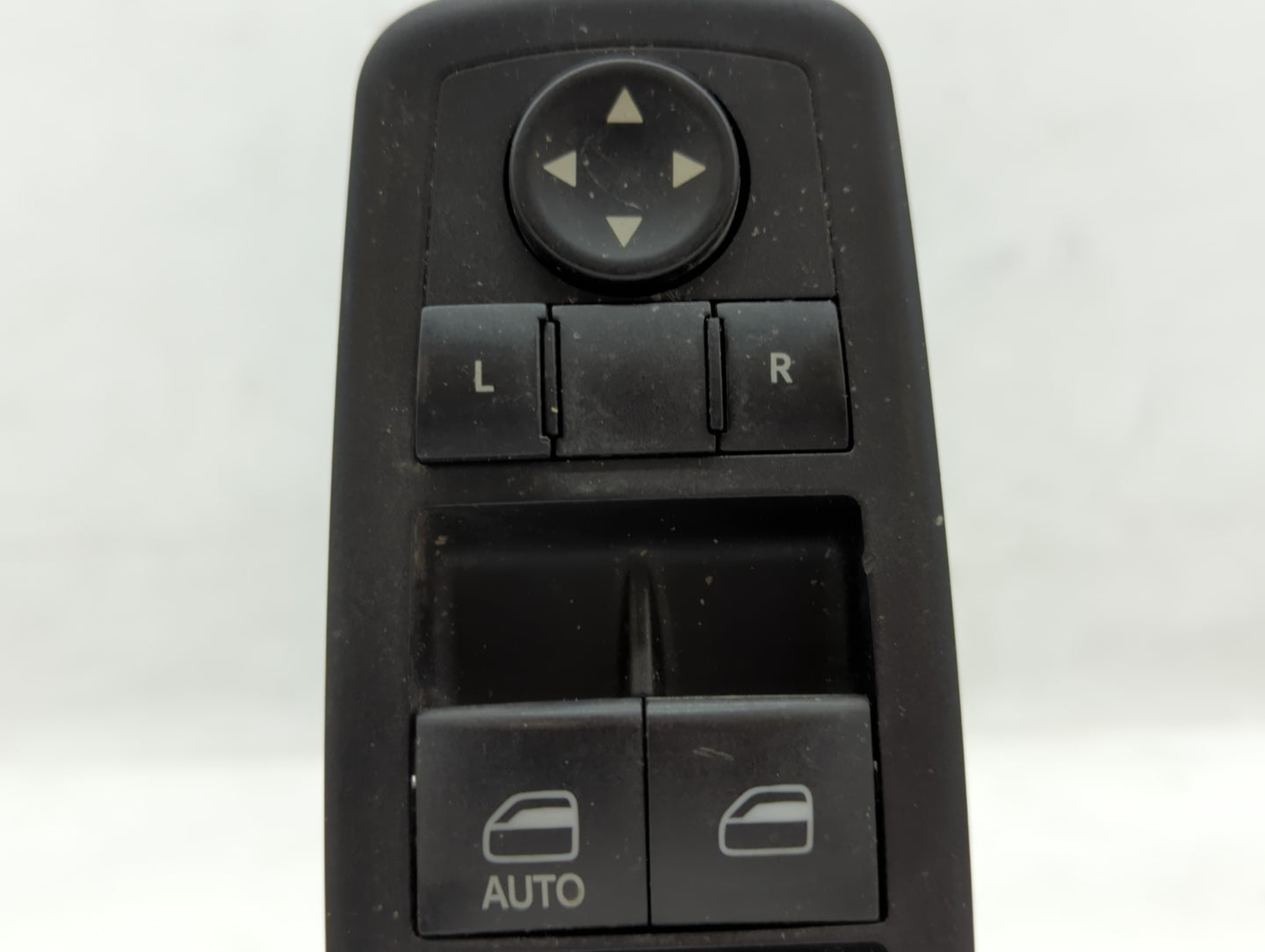 2016 Dodge Journey Master Power Window Switch Replacement Driver Side Left P/N:68084001AD Fits OEM Used Auto Parts - Oemused