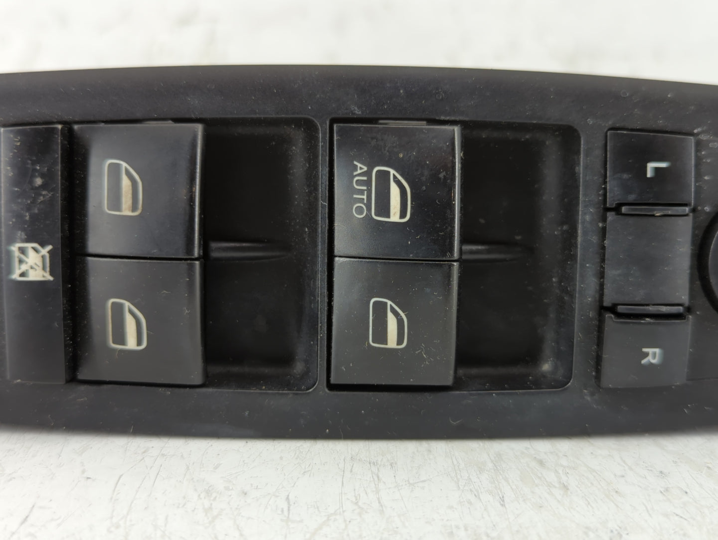 2016 Dodge Journey Master Power Window Switch Replacement Driver Side Left Fits OEM Used Auto Parts - Oemusedautoparts1.com