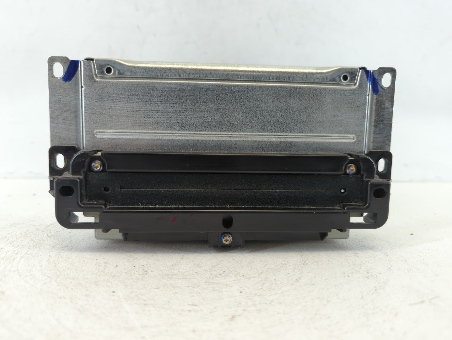 2018-2020 Dodge Journey Am Fm Cd Player Radio Receiver - Oemusedautoparts1.com