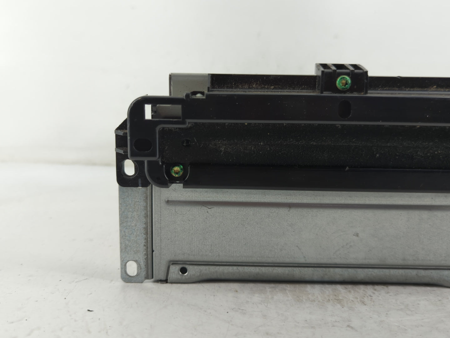 2016 Dodge Journey Radio AM FM Cd Player Receiver Replacement P/N:P68209666AE Fits OEM Used Auto Parts - Oemusedautoparts1.c