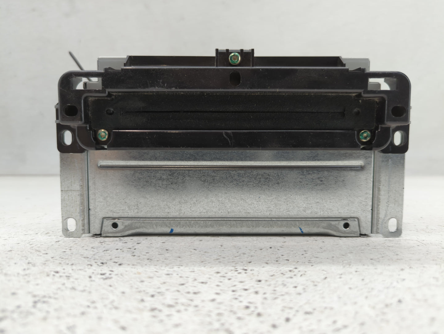 2018-2020 Dodge Journey Radio AM FM Cd Player Receiver Replacement P/N:P68209665AE Fits Fits 2018 2019 2020 OEM Used Auto Pa