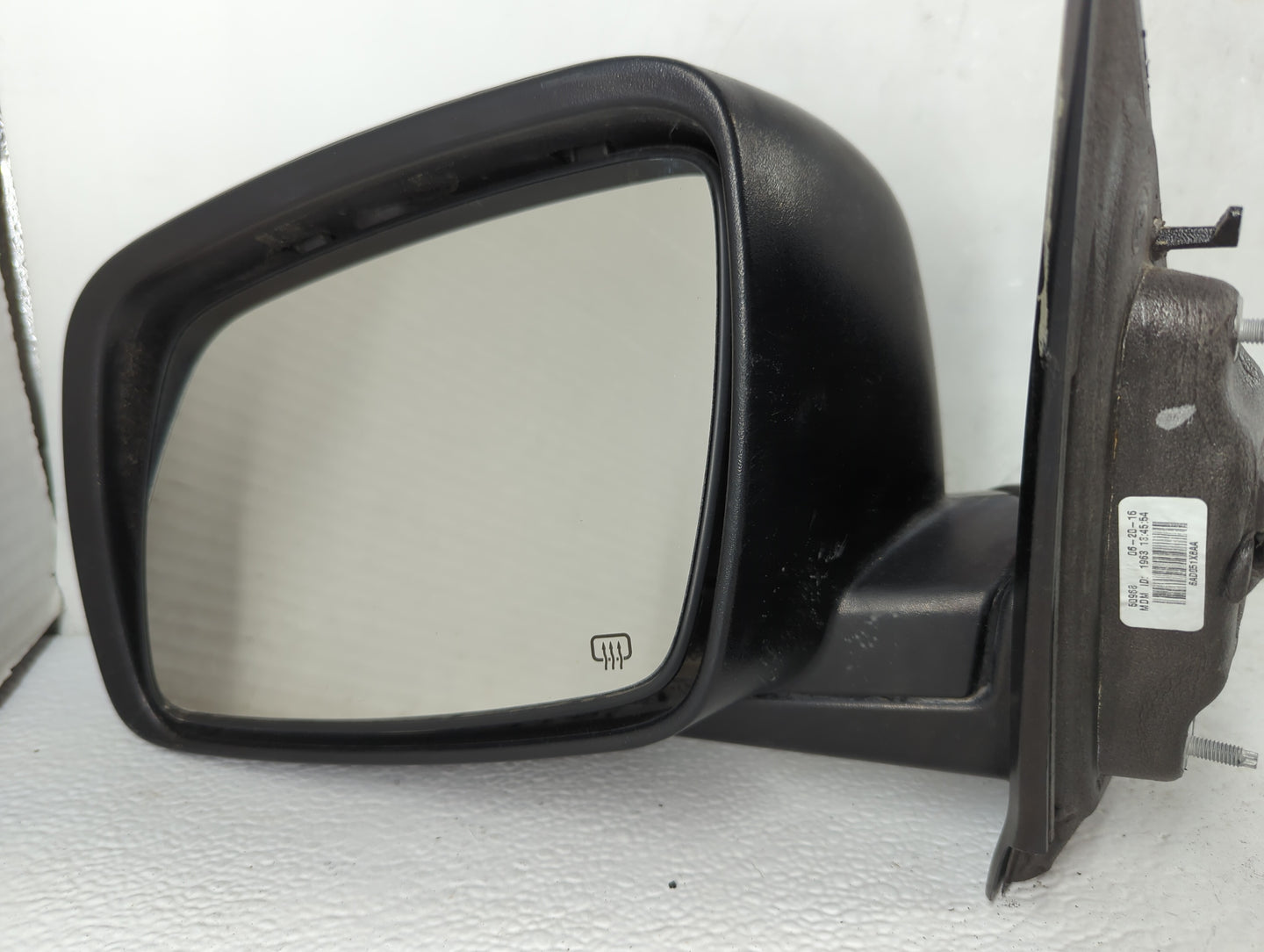 2016 Dodge Journey Driver Side View Mirror - Left Door Mirror OEM Used - Oemusedautoparts1.com