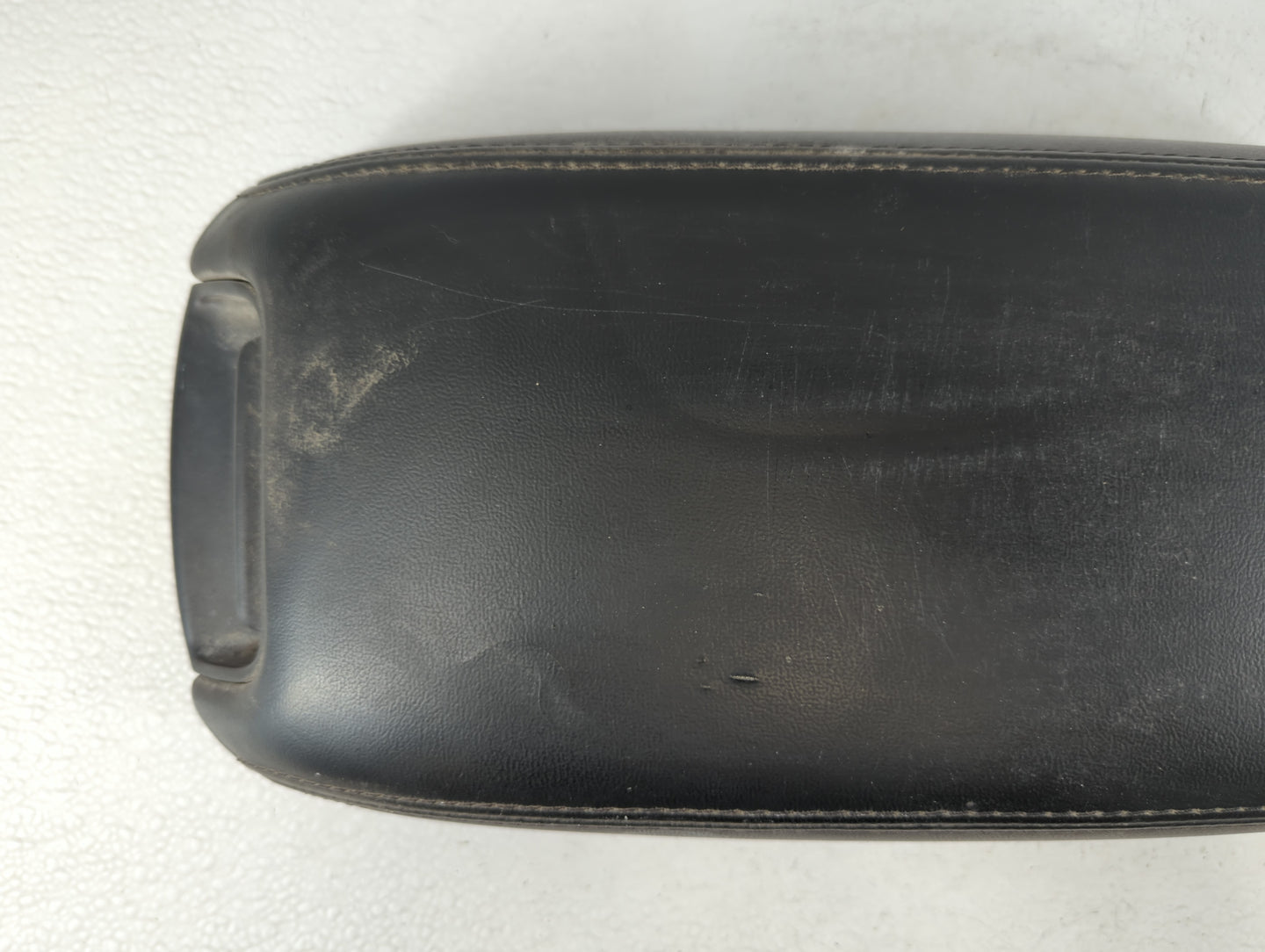 2012-2020 Dodge Journey Center Console Armrest Cover Lid Fits Fits 2012 2013 2014 2015 2016 2017 2018 2019 2020 OEM Used Aut