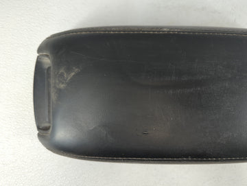 2012-2020 Dodge Journey Center Console Armrest Cover Lid Fits Fits 2012 2013 2014 2015 2016 2017 2018 2019 2020 OEM Used Auto Parts