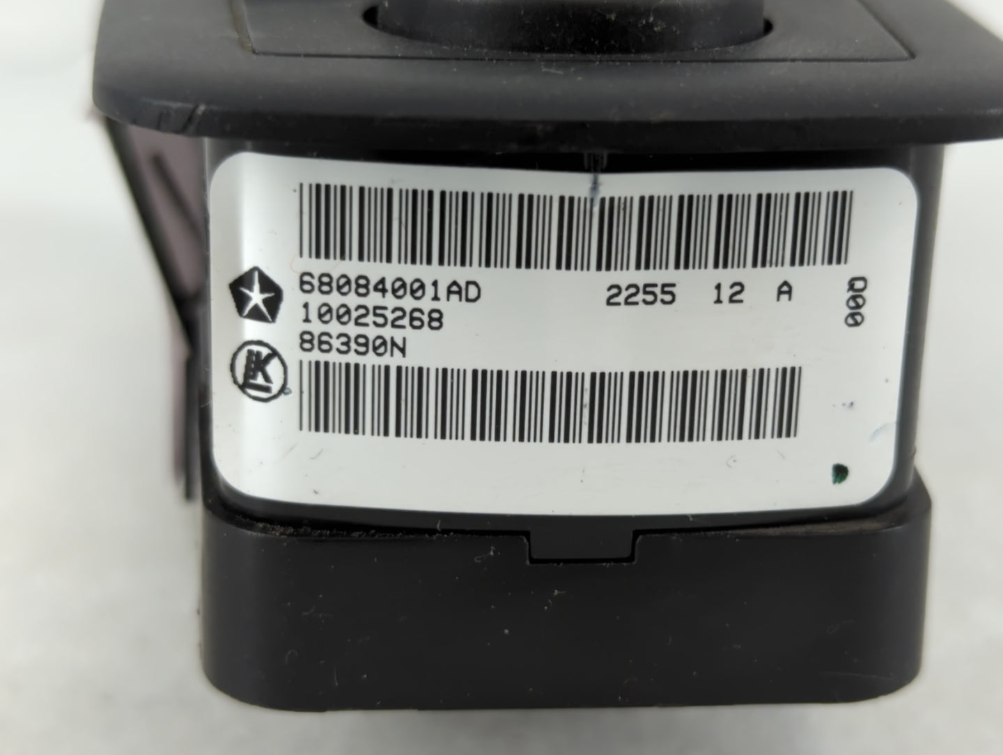 2016 Dodge Journey Master Power Window Switch Replacement Driver Side Left P/N:68084001AD Fits OEM Used Auto Parts - Oemused