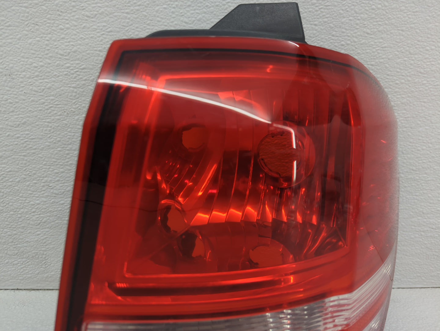 2010-2020 Dodge Journey Tail Light Assembly Passenger Right OEM P/N:05116290AH Fits OEM Used Auto Parts - Oemusedautoparts1.
