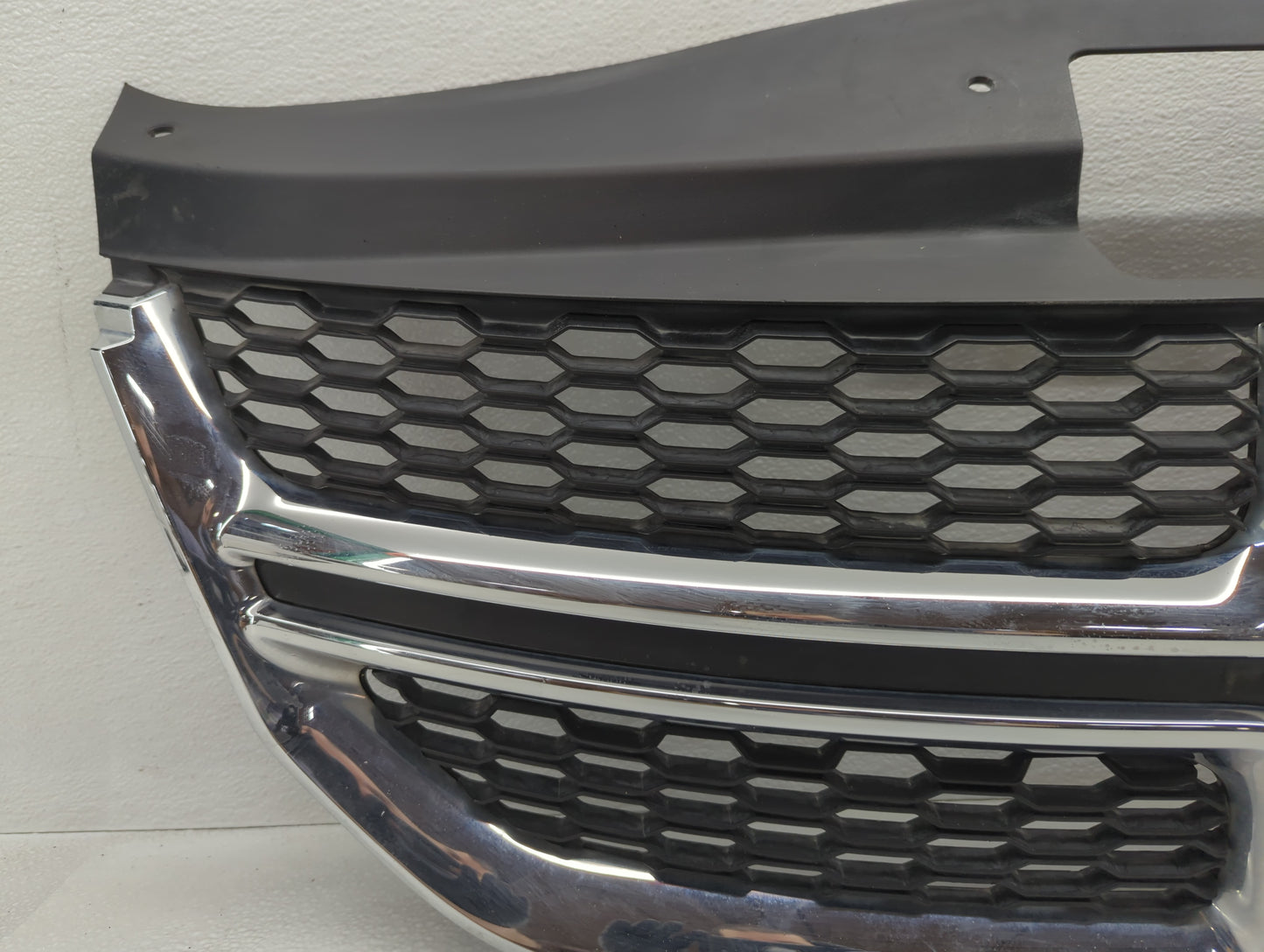 2016 Dodge Journey Front Bumper Grille Cover - Oemusedautoparts1.com