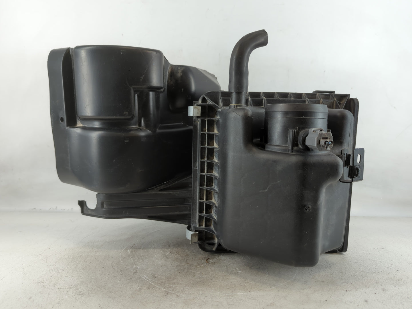 2009-2020 Dodge Journey Air Cleaner Intake-duct Hose Tube - Oemusedautoparts1.com