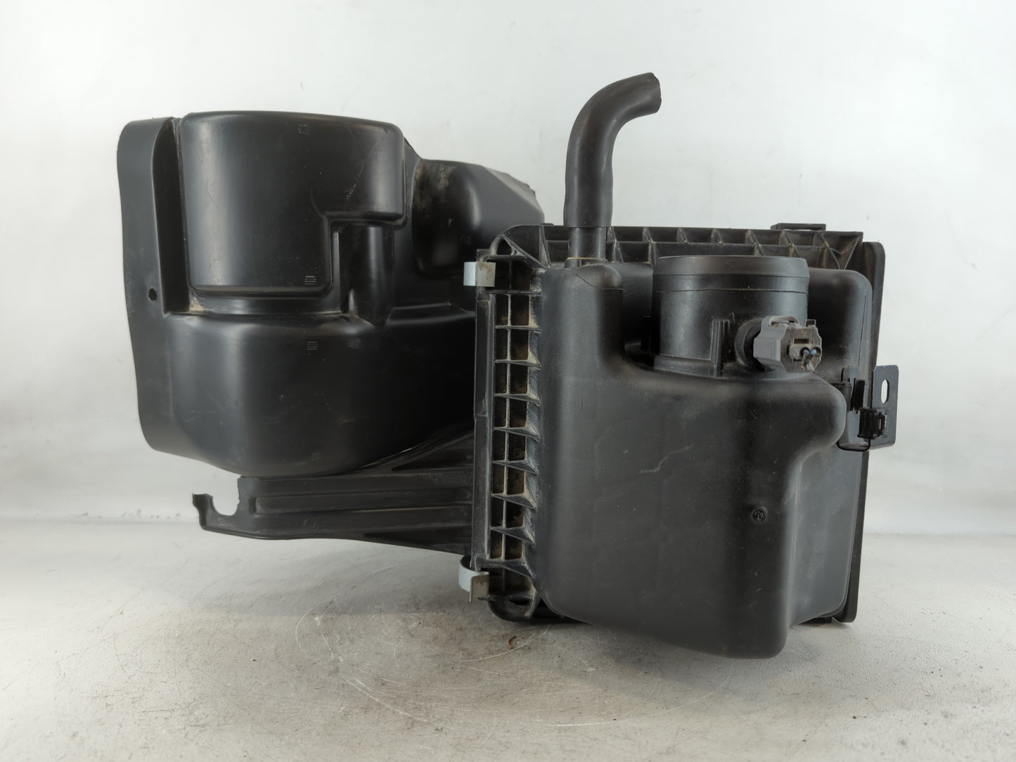 2009-2020 Dodge Journey Air Cleaner Intake-duct Hose Tube - Oemusedautoparts1.com