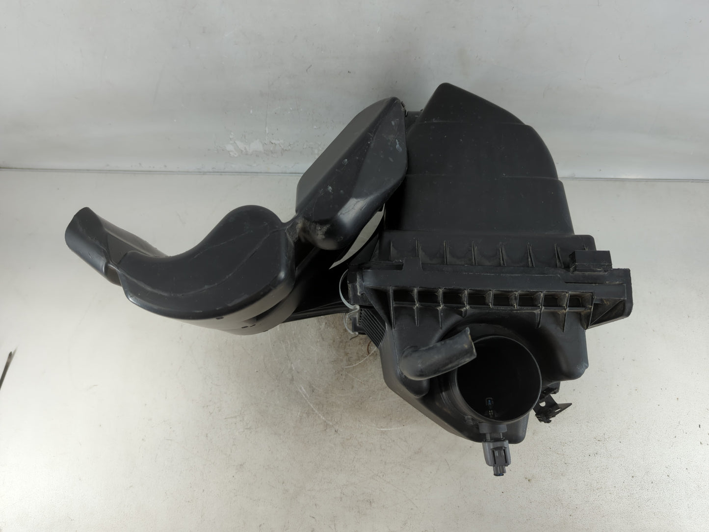 2009-2020 Dodge Journey Air Cleaner Intake-duct Hose Tube - Oemusedautoparts1.com