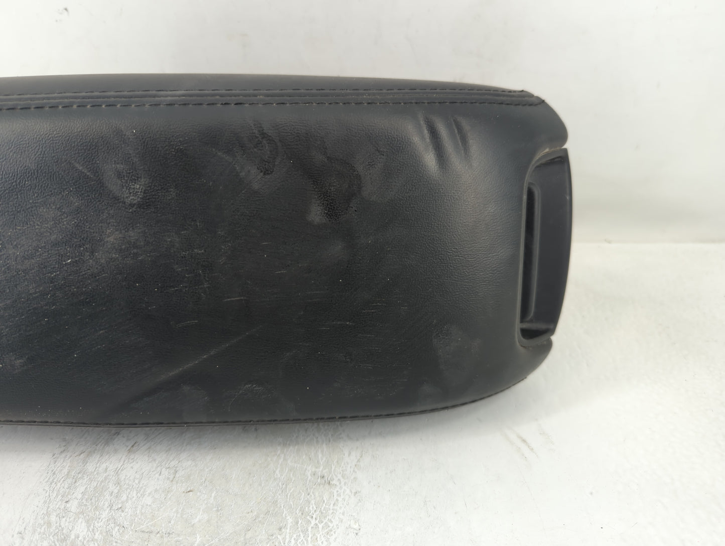 2016 Dodge Journey Center Console Armrest Cover Lid P/N:202287 Fits OEM Used Auto Parts - Oemusedautoparts1.com