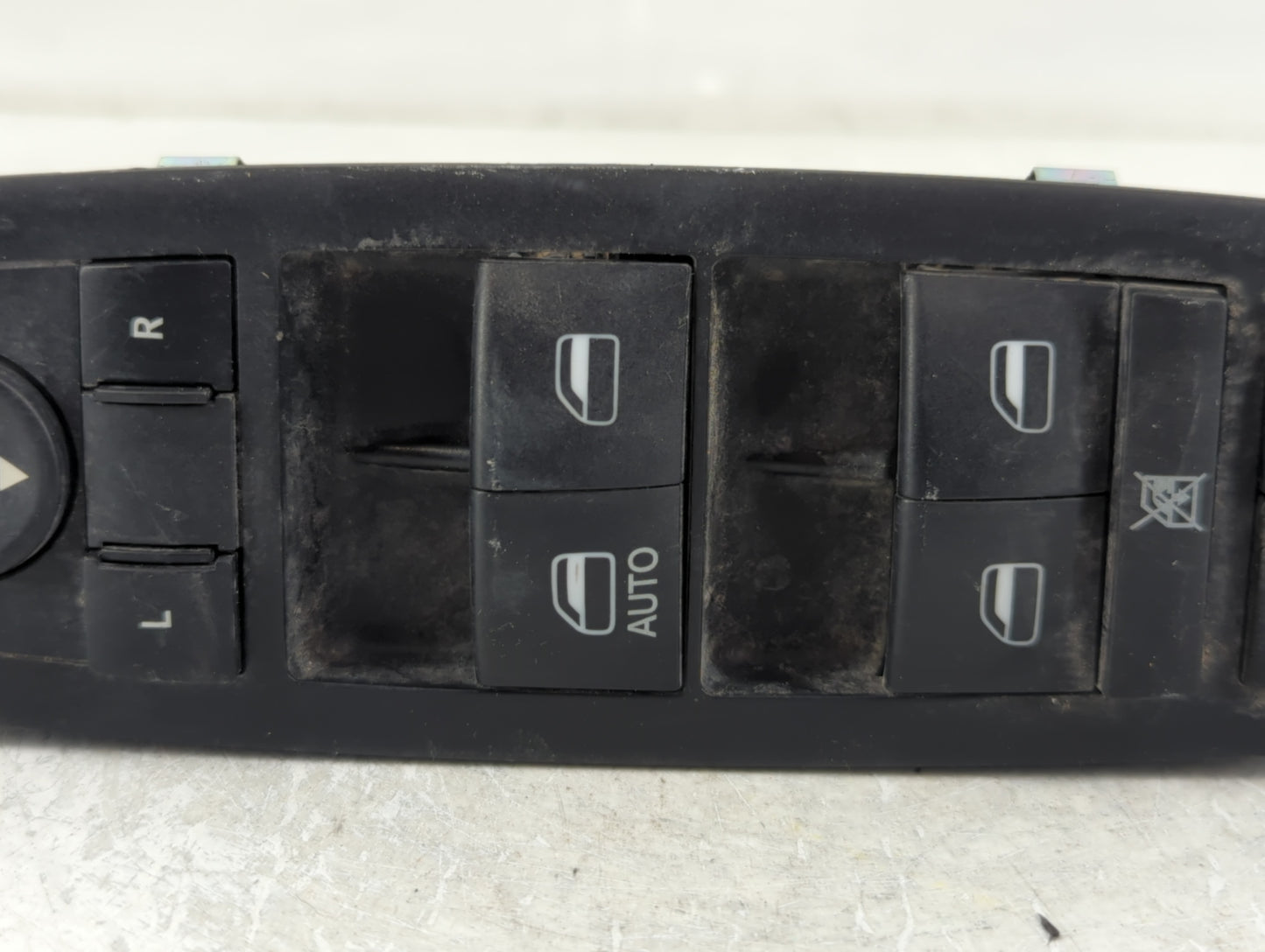 2016 Dodge Journey Master Power Window Switch Replacement Driver Side Left P/N:68084001AD Fits OEM Used Auto Parts - Oemused