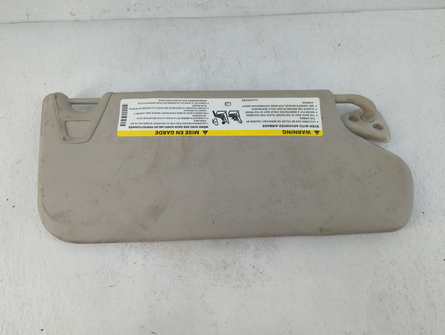 2016 Dodge Journey Sun Visor Shade Replacement Passenger Right Mirror Fits OEM Used Auto Parts - Oemusedautoparts1.com