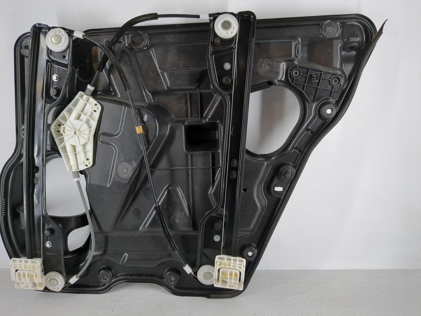 2016 Dodge Journey Window Regulator Right Passenger Rear - Oemusedautoparts1.com
