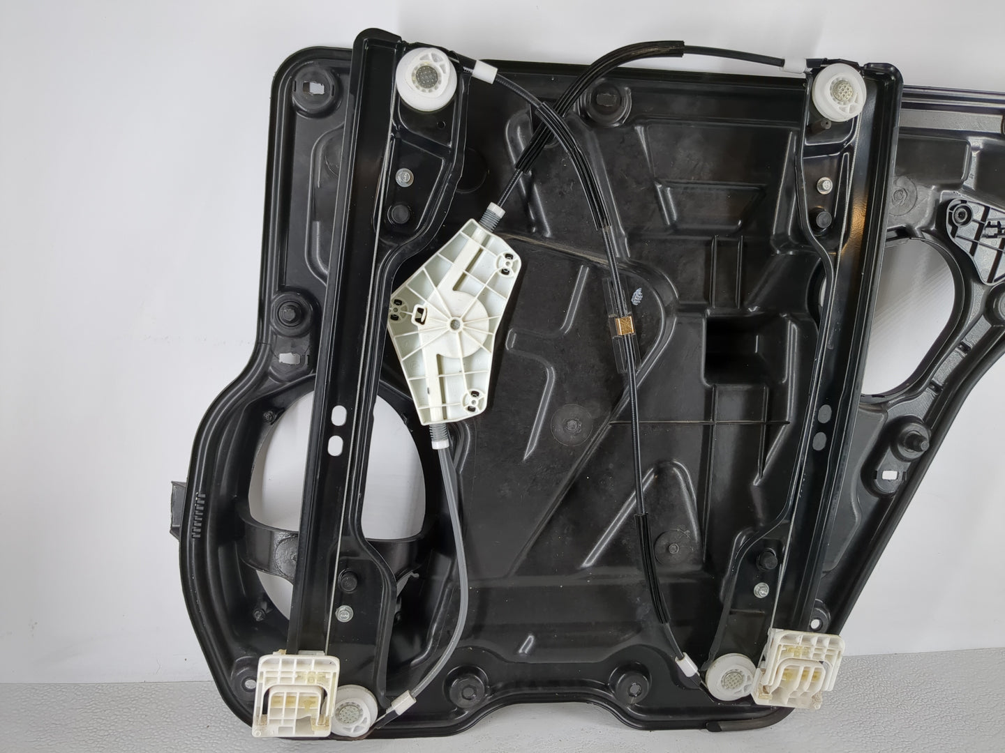 2016 Dodge Journey Window Regulator Right Passenger Rear - Oemusedautoparts1.com