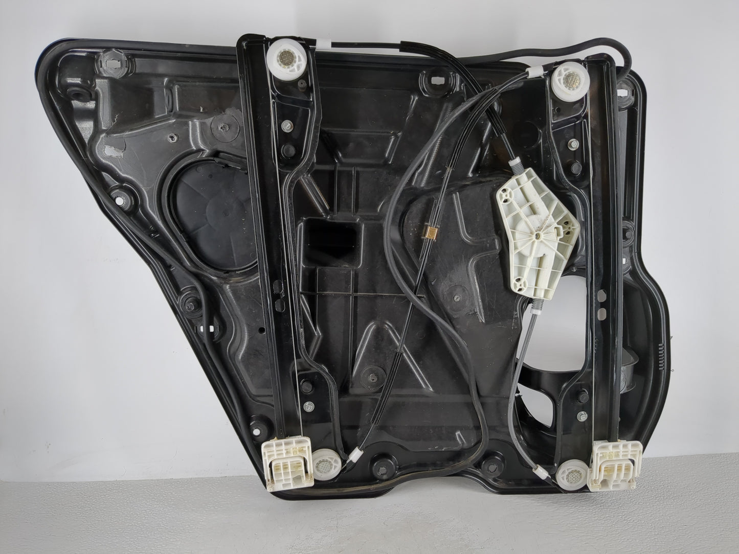 2016 Dodge Journey Used Driver Left Rear Window Regulator - Oemusedautoparts1.com
