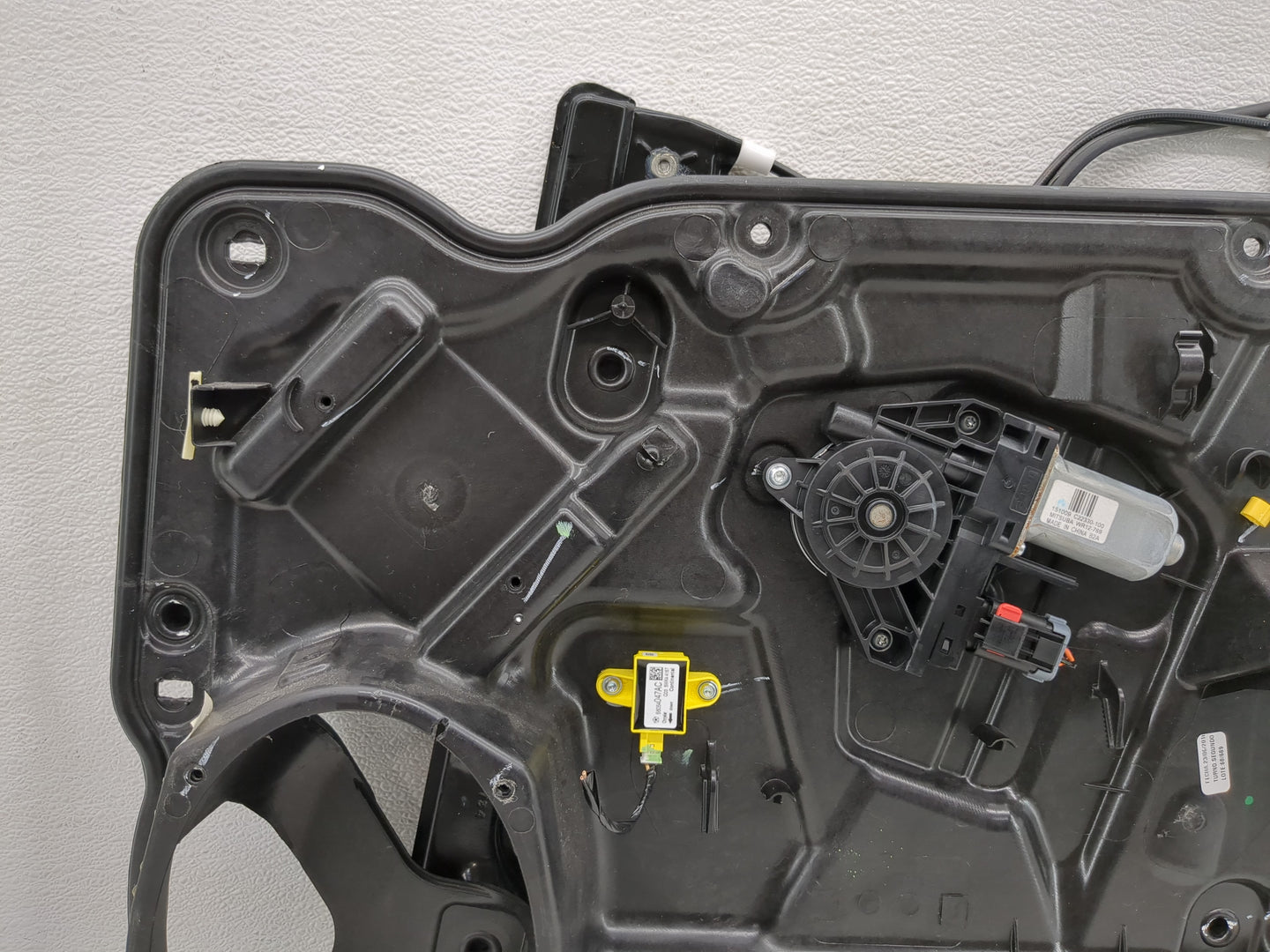2016 Dodge Journey Used Window Regulator Passenger Front - Oemusedautoparts1.com