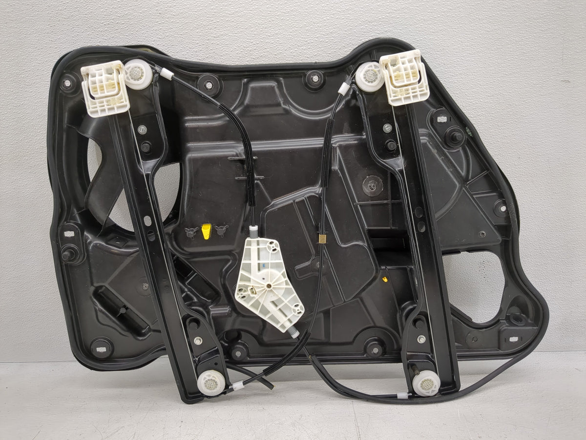 2016 Dodge Journey Used Window Regulator Passenger Front - Oemusedautoparts1.com