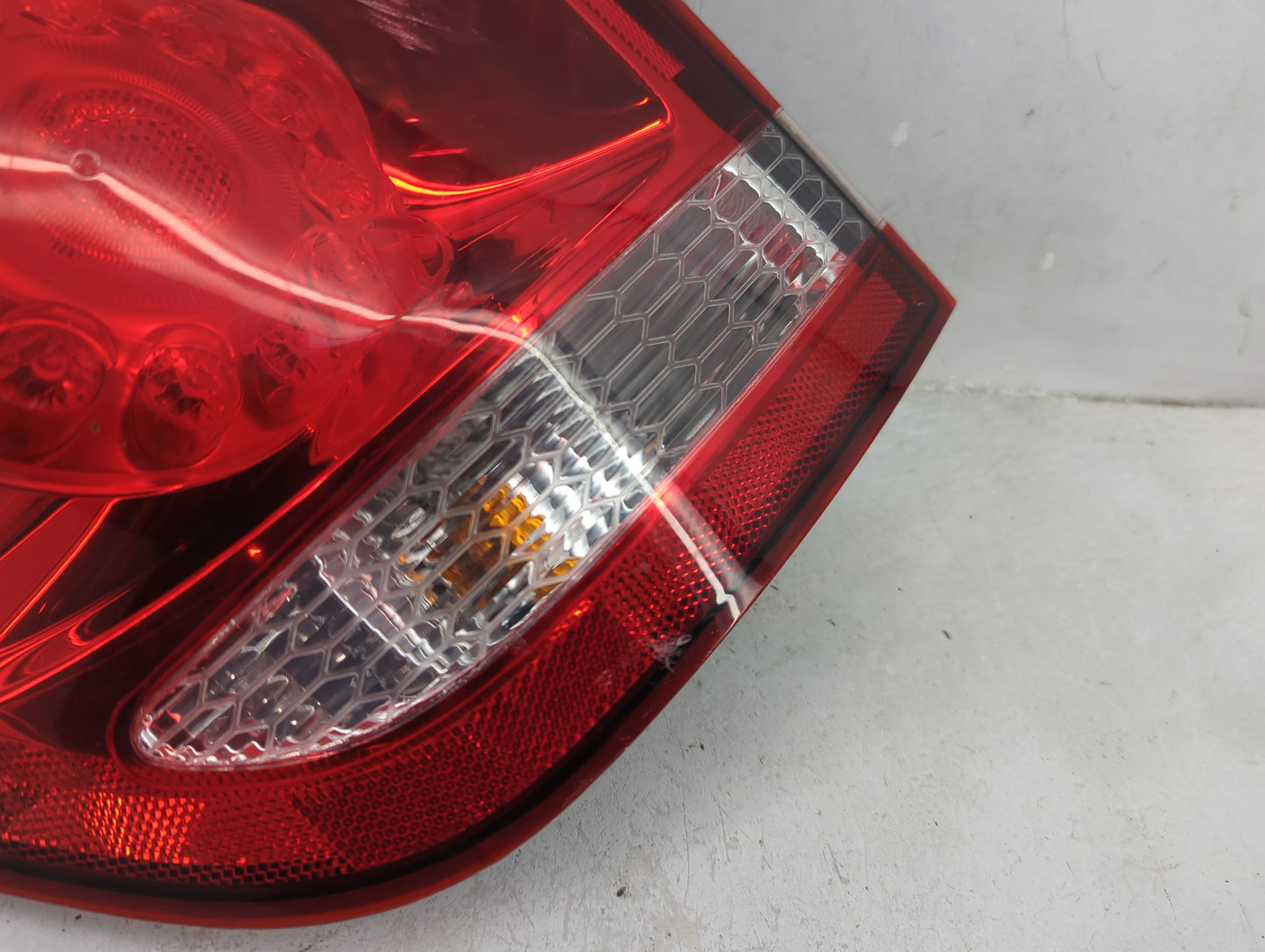 2016 Dodge Journey Driver Left Side Deck Lid Mounted Tail Light - Oemusedautoparts1.com
