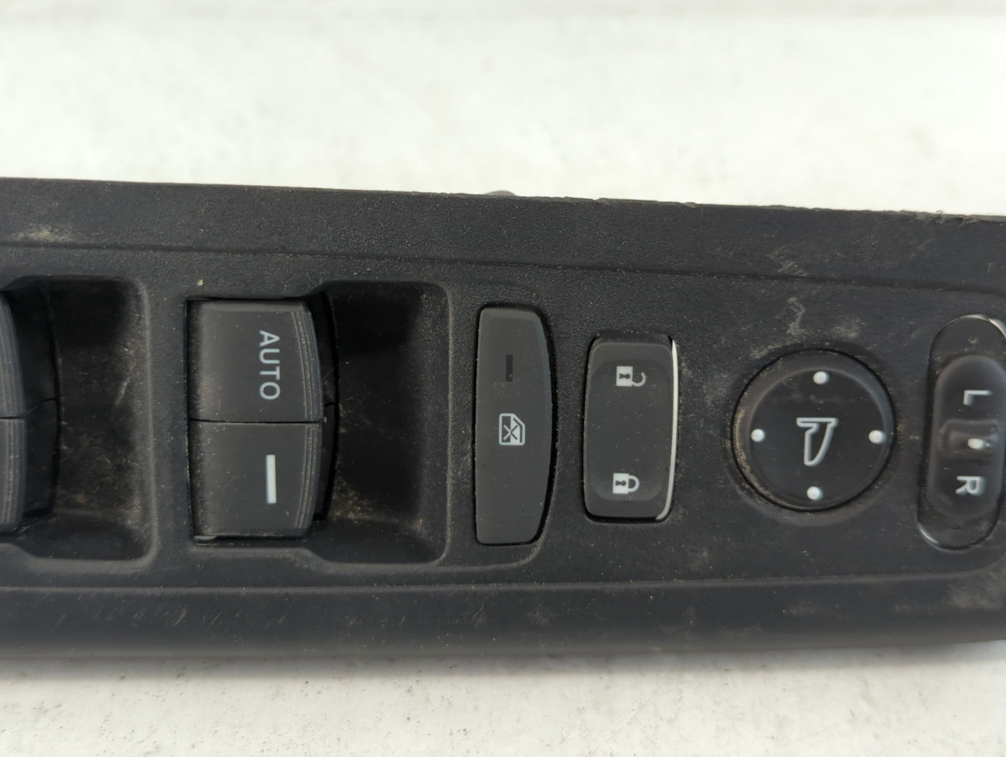 2016 Dodge Ram 1500 Master Power Window Switch Replacement Driver Side Left P/N:TZA A111 0973T Fits OEM Used Auto Parts - Oe