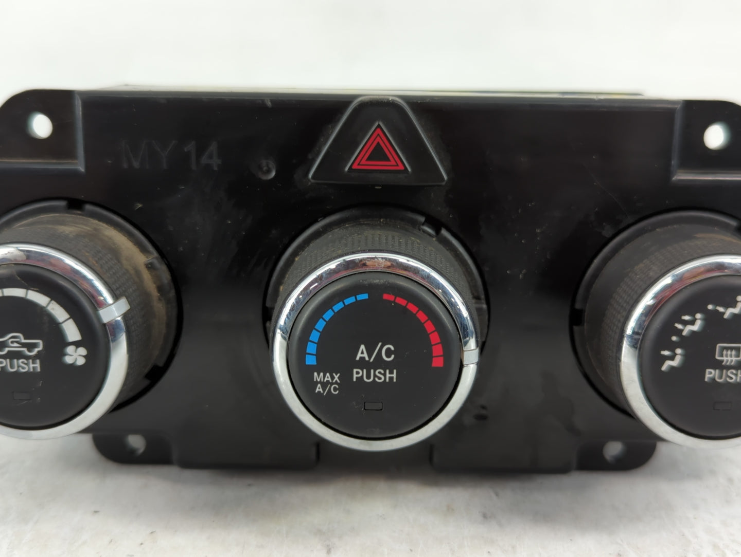 2016 Dodge Ram 1500 Climate Control Module Temperature AC/Heater Replacement P/N:P68268190AA Fits OEM Used Auto Parts - Oemu