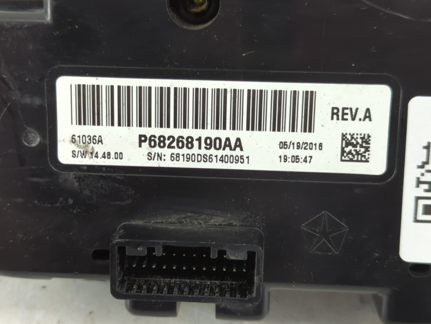 2016 Dodge Ram 1500 Climate Control Module Temperature AC/Heater Replacement P/N:P68268190AA Fits OEM Used Auto Parts - Oemu